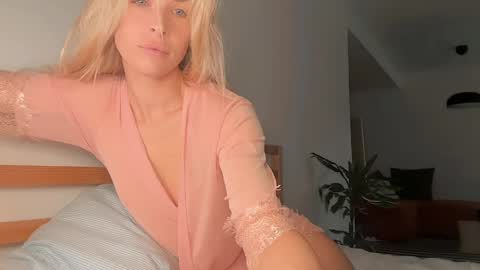 ocicatcat online show from 04-15-26, 10:11