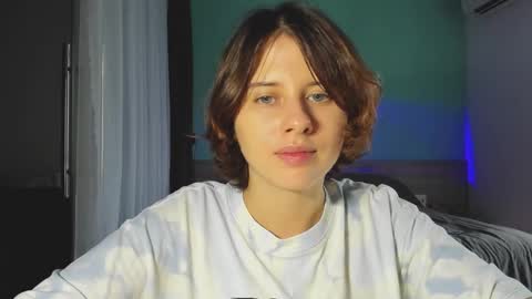 Evie online show from 12-21-24, 07:35