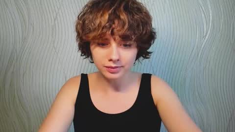 Evie online show from 09-13-25, 01:55