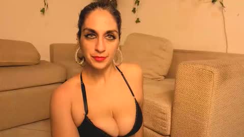 Daniela Dany online show from 04-13-26, 12:38