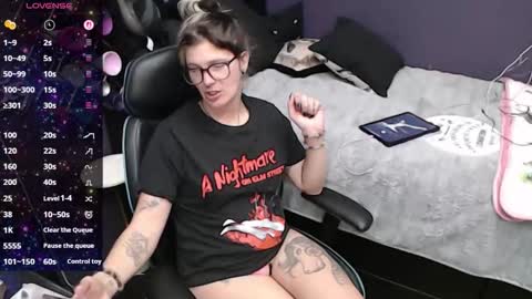 Oddy With A Body online show from 01-06-26, 05:22