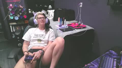 Snapshot of oddywithabody chatting on 03-14-26, 07:36 Oddy With A Body online show from 03-14-26, 07:36