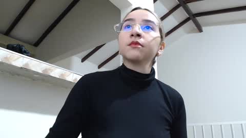 Snapshot of odette_brigh_ chatting on 01-29-25, 01:48 Val online show from 01-29-25, 01:48