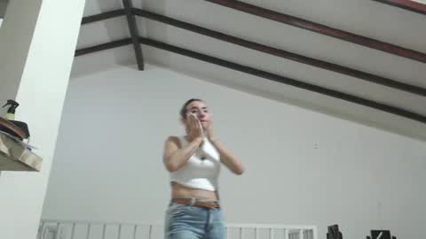Snapshot of odette_brigh_ chatting on 02-15-25, 12:04 Val online show from 02-15-25, 12:04
