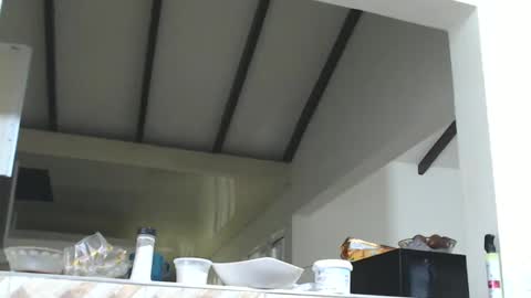 Snapshot of odette_brigh_ chatting on 02-26-25, 12:05 Val online show from 02-26-25, 12:05