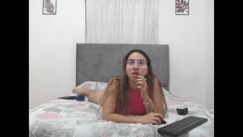 Snapshot of odette_brigh_ chatting on 09-24-25, 07:50 Val online show from 09-24-25, 07:50