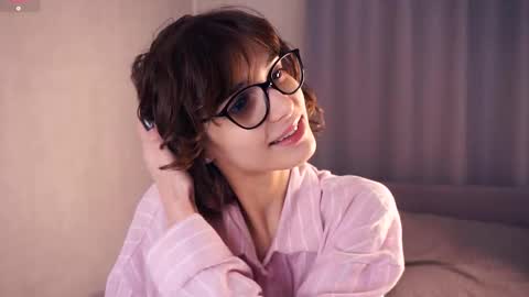 Thea online show from 12-16-25, 06:24