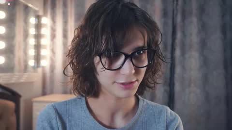 Thea online show from 01-07-26, 05:43