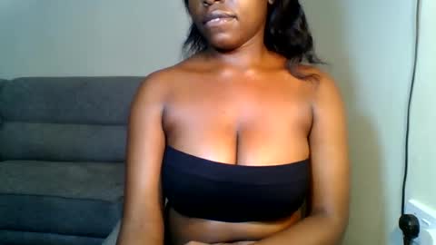 Snapshot of odrienna chatting on 06-06-26, 11:09 odrie online show from 06-06-26, 11:09