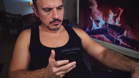 officeman7 online show from 01-11-25, 06:12