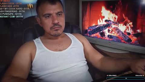 officeman7 online show from 11-25-25, 03:34