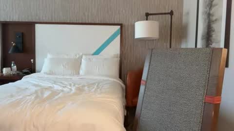 Tams online show from 04-21-26, 09:06