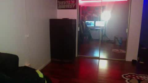 Money online show from 12-25-24, 02:23