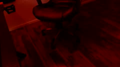 Snapshot of officialmoneyxxx chatting on 03-11-26, 04:57 Money online show from 03-11-26, 04:57