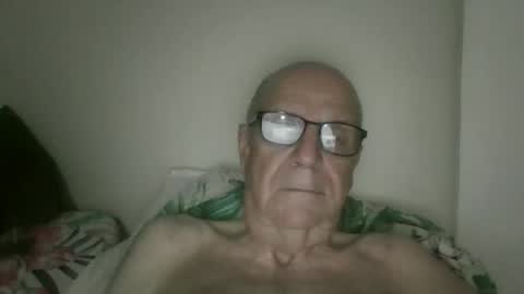 oggi95 online show from 10-20-25, 06:14