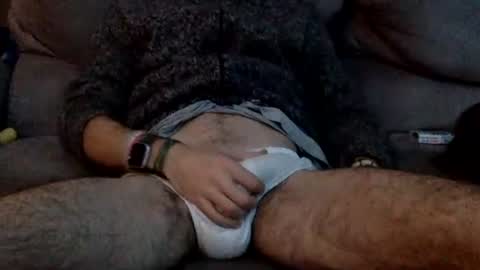 Snapshot of oggs48 chatting on 12-11-24, 11:43 oggs48 online show from 12-11-24, 11:43