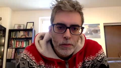 Snapshot of oggs48 chatting on 12-31-24, 12:15 oggs48 online show from 12-31-24, 12:15