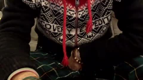 Snapshot of oggs48 chatting on 01-01-25, 03:46 oggs48 online show from 01-01-25, 03:46