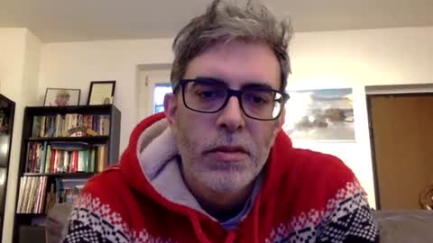 Snapshot of oggs48 chatting on 01-25-25, 01:52 oggs48 online show from 01-25-25, 01:52