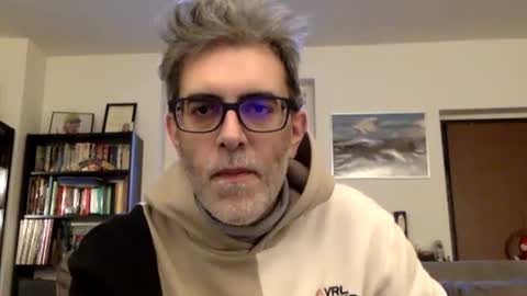 Snapshot of oggs48 chatting on 02-05-25, 04:25 oggs48 online show from 02-05-25, 04:25