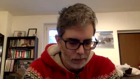 Snapshot of oggs48 chatting on 02-08-25, 11:55 oggs48 online show from 02-08-25, 11:55