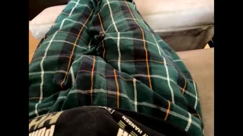 Snapshot of oggs48 chatting on 10-11-25, 11:42 oggs48 online show from 10-11-25, 11:42