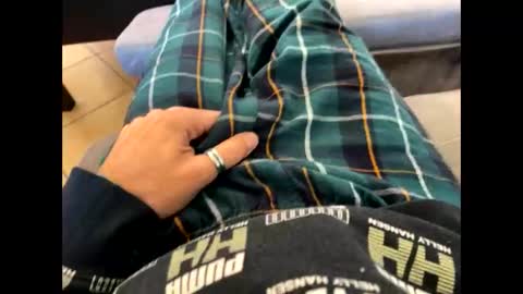 Snapshot of oggs48 chatting on 10-26-25, 12:22 oggs48 online show from 10-26-25, 12:22