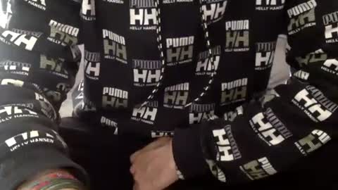 Snapshot of oggs48 chatting on 11-05-25, 01:33 oggs48 online show from 11-05-25, 01:33