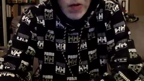 Snapshot of oggs48 chatting on 12-15-25, 09:19 oggs48 online show from 12-15-25, 09:19