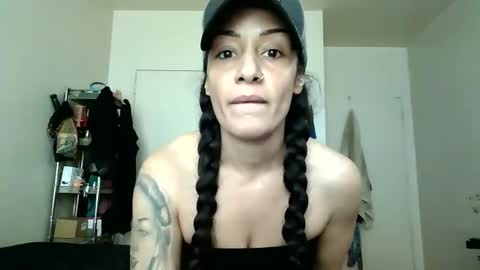 Snapshot of oglitcouple chatting on 09-26-25, 04:00 Lit en Cama online show from 09-26-25, 04:00