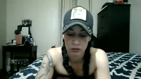 Snapshot of oglitcouple chatting on 01-09-26, 05:43 Lit en Cama online show from 01-09-26, 05:43