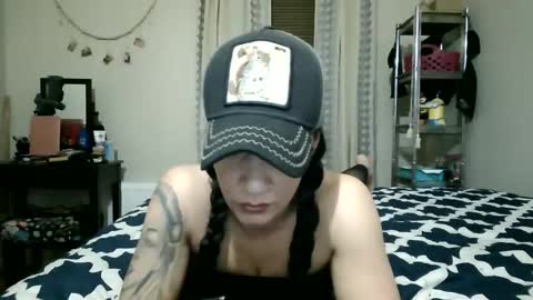 Lit en Cama online show from 04-10-26, 02:06