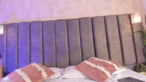 Holly online show from 02-27-25, 07:47