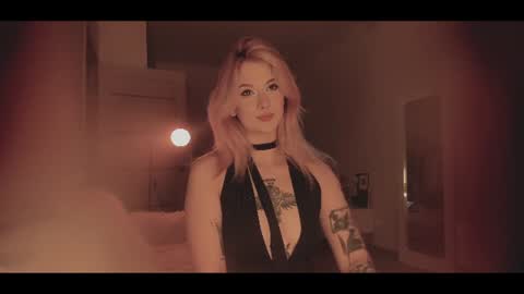your dear Lilith Chapman online show from 07-17-26, 10:03