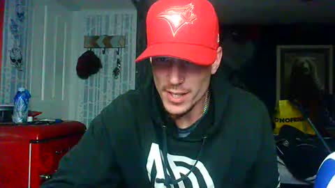 who dares  toss me some  tips lets have fun online show from 11-14-25, 05:50