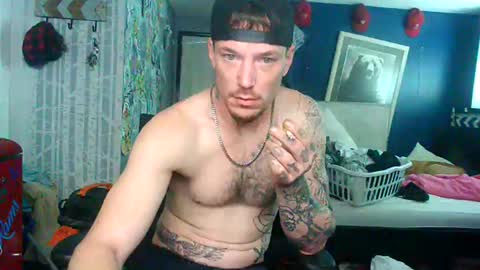 who dares  toss me some  tips lets have fun online show from 11-26-25, 07:48