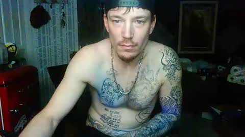 who dares  toss me some  tips lets have fun online show from 01-10-26, 02:19