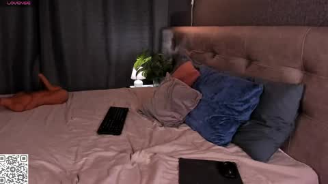 KAYA. online Tu We Th Fr Sa 0100AM - 0800AM Time zone of Germany Munich online show from 04-15-26, 12:39