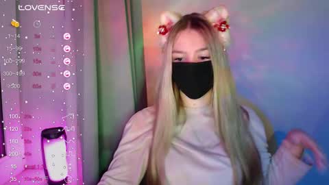 Snapshot of ohiko4545 chatting on 11-08-25, 07:01 katarina online show from 11-08-25, 07:01