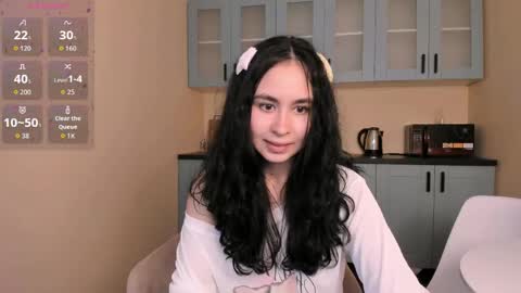 Maria online show from 05-24-26, 05:23