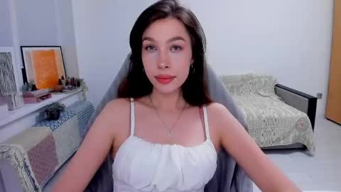 Light  online show from 05-08-26, 06:46