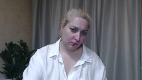 Iren online show from 05-24-26, 05:56