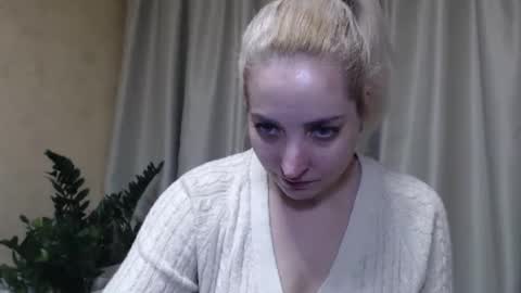 Mari online show from 02-21-25, 11:44