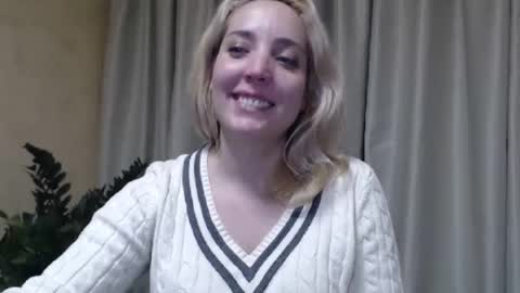 Mari online show from 02-23-25, 10:53