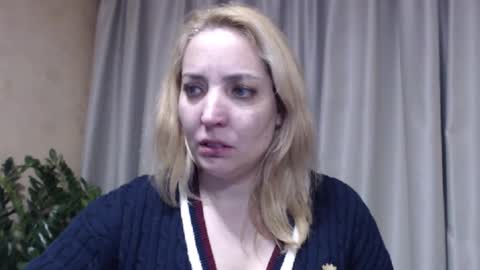 Mari online show from 03-08-26, 07:39