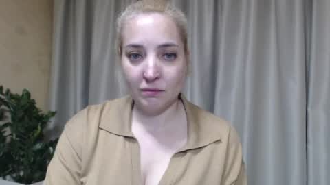 Mari online show from 06-02-26, 04:20