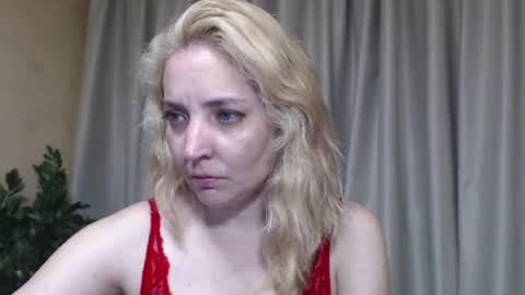 Mari online show from 07-16-26, 04:02