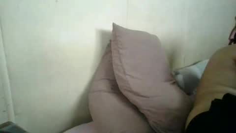 Snapshot of ohyeah006 chatting on 02-04-26, 05:13 ohyeah006 online show from 02-04-26, 05:13