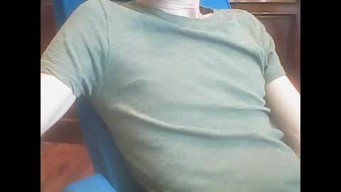 Snapshot of ojosverdess30 chatting on 04-25-26, 11:35 ojosverdess30 online show from 04-25-26, 11:35