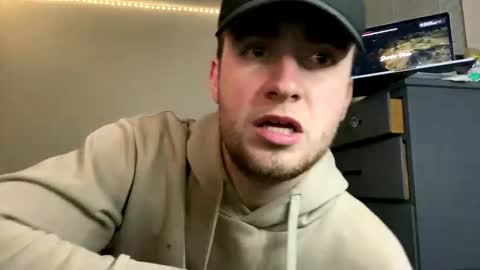 Snapshot of ojutaitheomnimous chatting on 02-25-26, 11:58 W online show from 02-25-26, 11:58